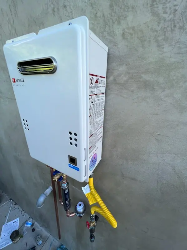 Tankless water heater installation for Frankfort homes